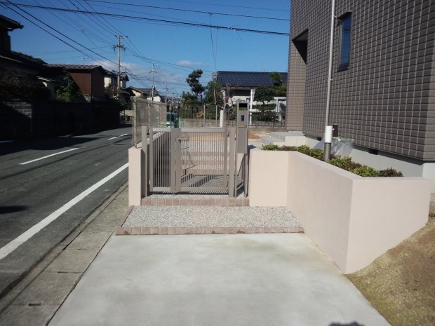 �V�z�O�\�{�H��@��܂��@�S�̑��@�����s����